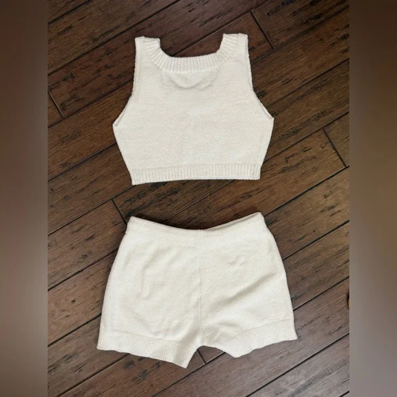 La Vie En Rose Soft White Knit Set Top L Shorts Small - Picture 8 of 8